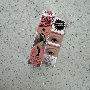 Benefit gimme brow shade 3